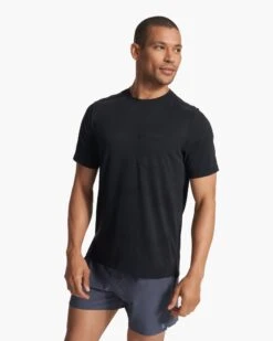 Current Pocket Tee | Black -Cheap Drape Joy Store V1007BLK FA23 M ECOMM TOPS FRONT TOPS 2