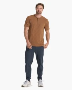 Linear Henley | Rum -Cheap Drape Joy Store V199RUM FA22 M ECOMM TOPS FULL 2050 1X1 86546909 0283 46a8 9c14 cd8be28517f5